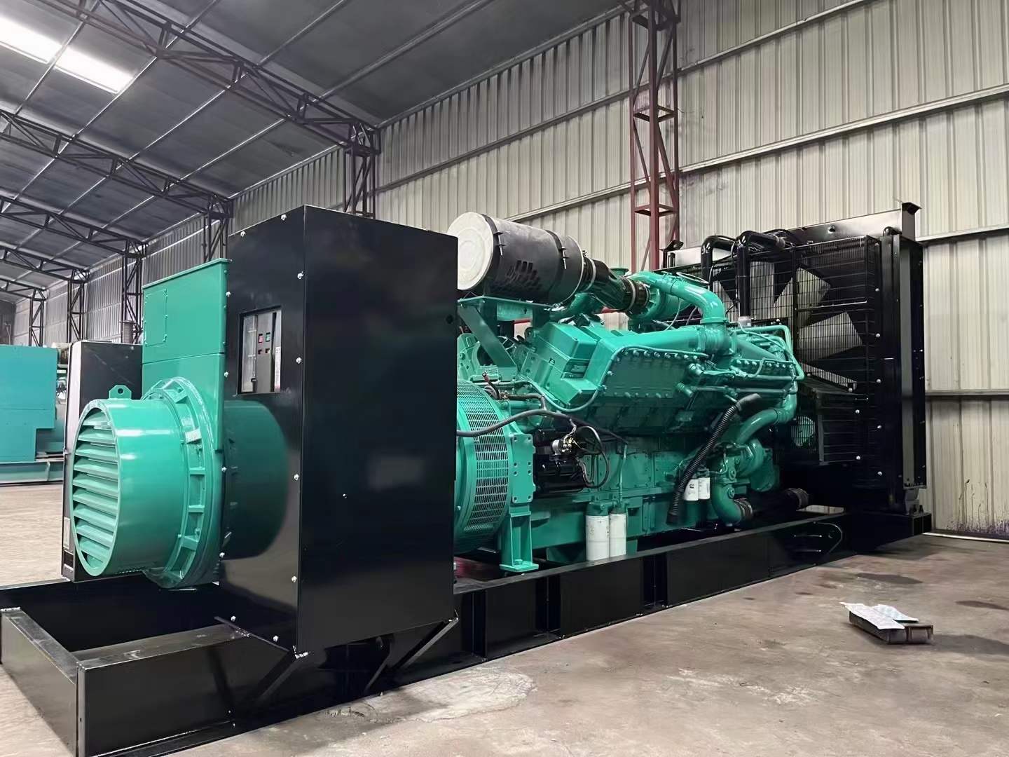 龙口如何降低 800kW 柴油发电机输出电流的波动？